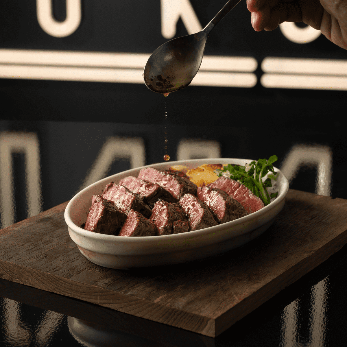 国産牛フィレ肉のグリル(アロゼ) - 筋肉食堂｜KINNIKUSHOKUDO
